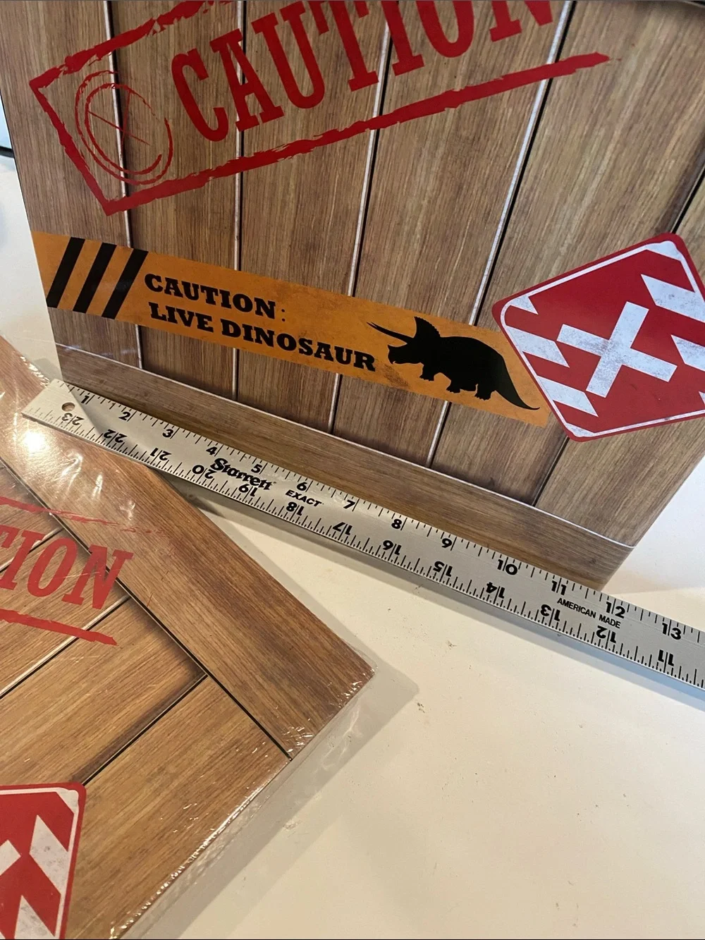 NIP Set of 6 Dinosaur-Themed Cardboard Boxes for your Room or Party